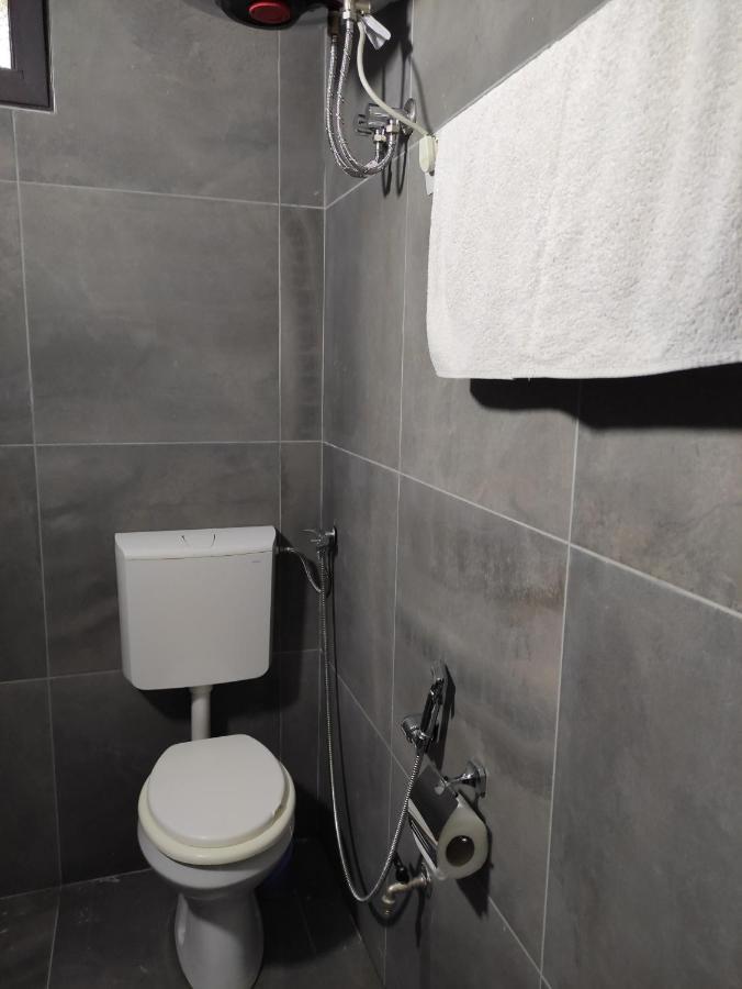 Klea Rooms Velipoje Exterior photo